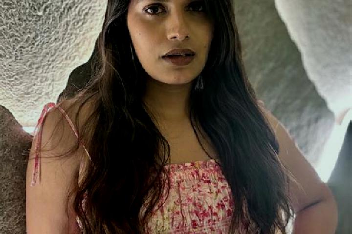 Ivy, 30 — Escort in Isse, France