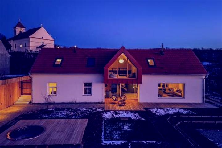Ivy, 30 — Escort in Kobyli, Czech Republic