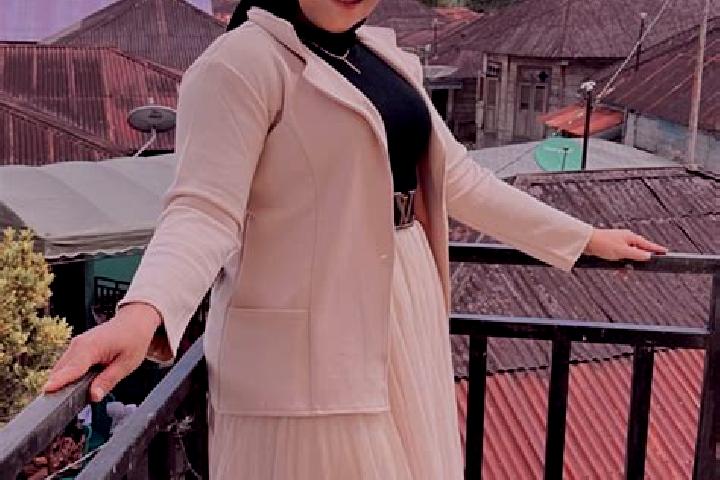 Ivy, 30 — Escort in Sipirok, Indonesia