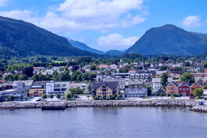 Ivy, 30 — Escort in Stranda, Norway