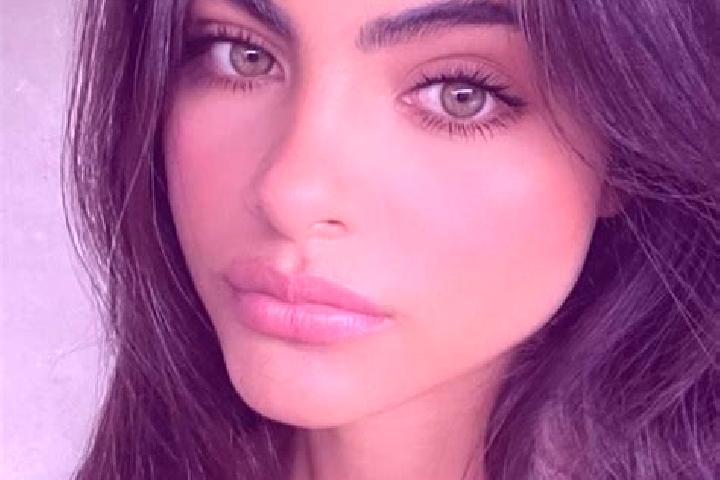 Ivy, 31, a red green-eyed indian companion based in Villa La Union. Offering Massage, Dinner Date, Girlfriend Experience. Available for incall and outcall, d...