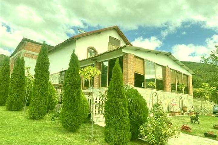 Ivy, 31 — Escort in Gevgelija, North Macedonia