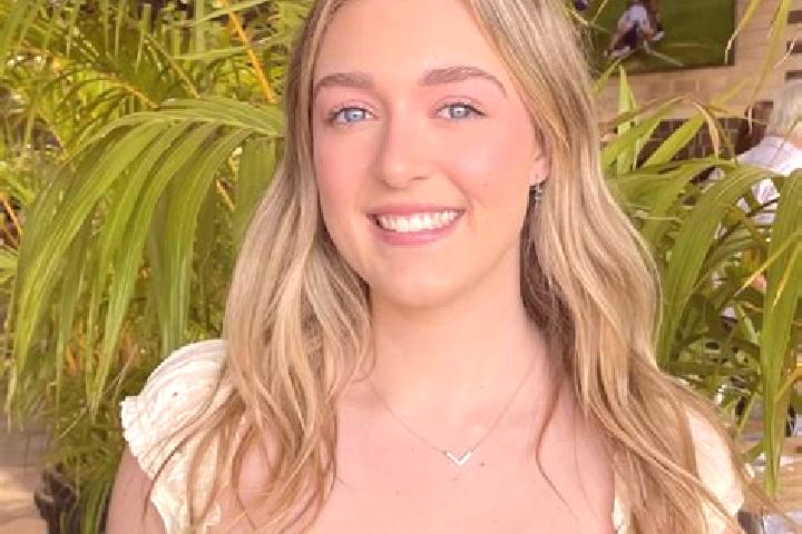 Ivy, 31 — Escort in Holt, Australia