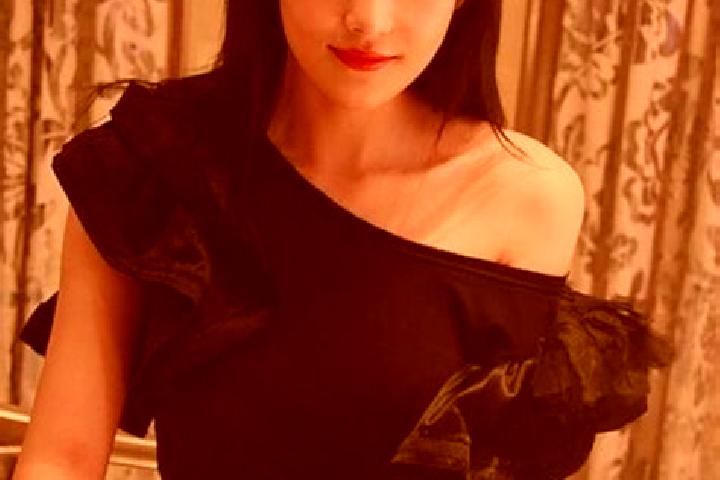 Ivy, 32, a black grey-eyed asian companion based in Attnang-Puchheim. Offering A-Level, Couples, Domination, Party Girl. Available for incall and outcall, ov...
