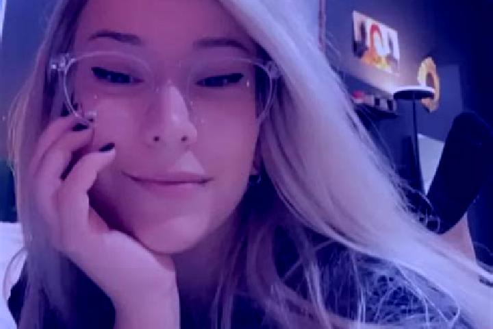 Ivy, 32, a blonde grey-eyed ebony companion based in Serravalle Scrivia. Offering Domination, BDSM, Deep French Kissing. Available for incall and outcall, da...