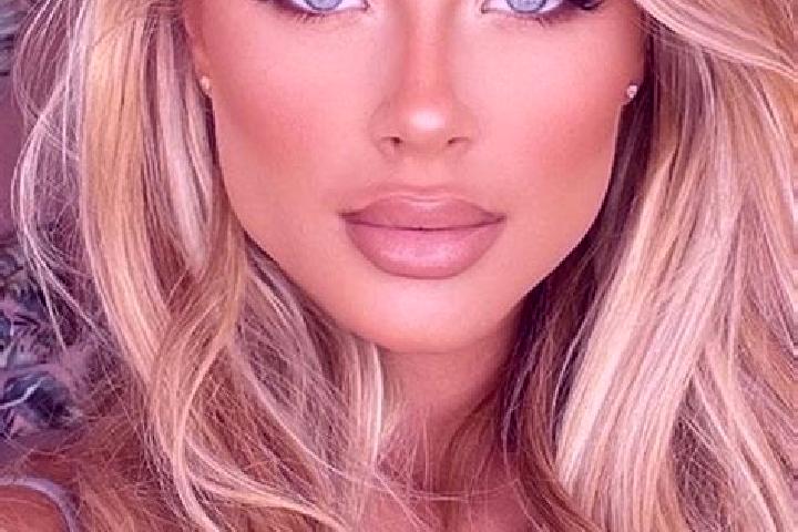 Ivy, 32, a blonde hazel-eyed latina companion based in Kampung Sirusa. Offering Overnight, GFE. Available for incall and outcall, day and evening dates.