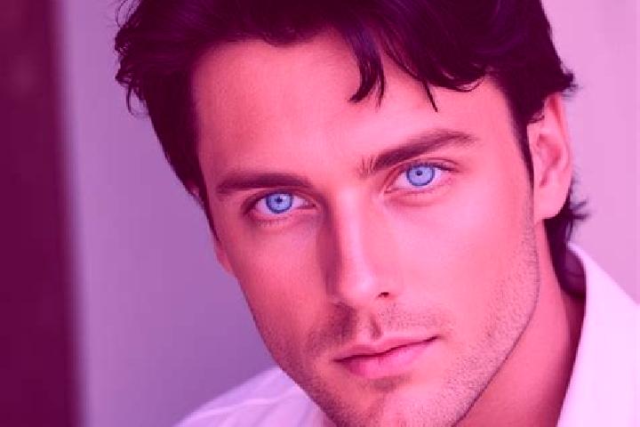Ivy, 32, a brunette dark-eyed middle eastern companion based in Narzole. Offering 69, Striptease, BDSM, Erotic Massage. Available for incall and outcall, day...