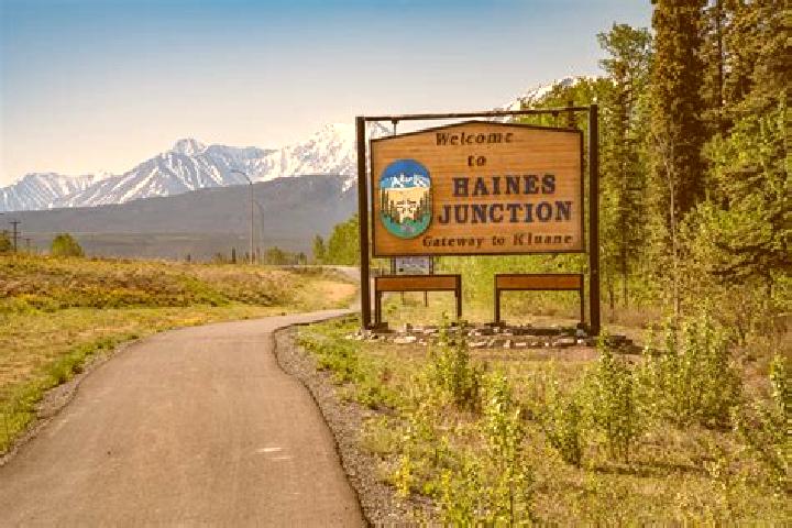 Ivy, 32 — Escort in Haines Junction, Canada