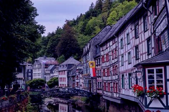 Ivy, 32 — Escort in Honningen, Germany