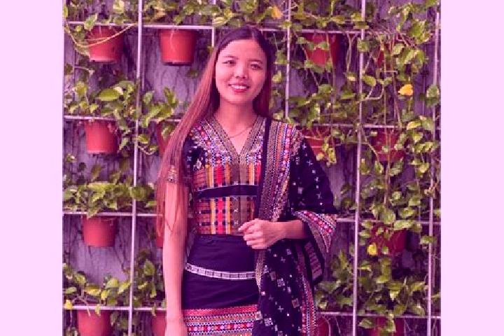 Ivy, 32 — Escort in Kan Beit, Myanmar