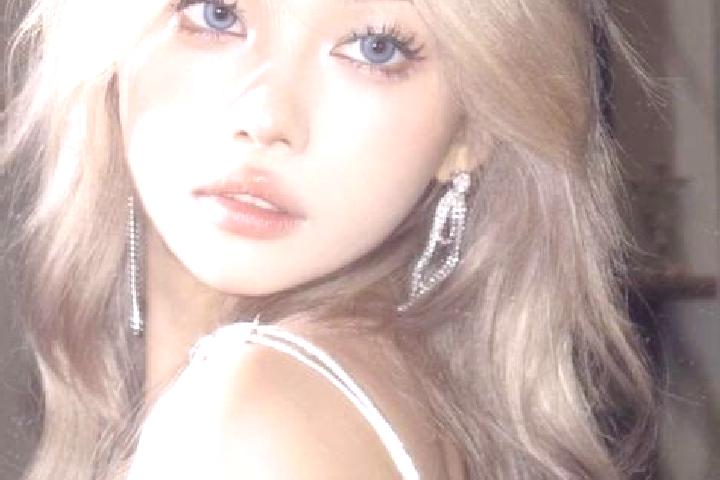 Ivy, 33, a blonde dark-eyed asian companion based in Vadakkanandal. Offering A-Level, Striptease, Roleplay. Available for incall and outcall, day and evening...