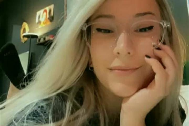 Ivy, 33, a blonde green-eyed slavic companion based in West Ulverstone. Offering Dinner Date, Couples, Domination. Available for incall and outcall, day and ...