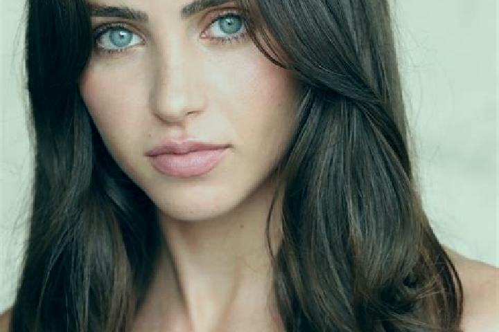 Ivy, 33, a brunette dark-eyed slavic companion based in Agliandroni-Paternella. Offering Tantra, Girlfriend Experience, BDSM, Deep French Kissing, OWO. Avail...