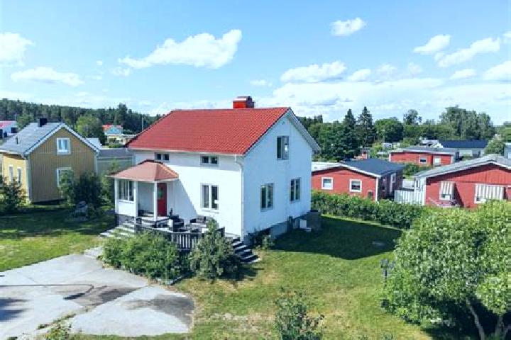 Ivy, 33 — Escort in Bergsviken, Sweden
