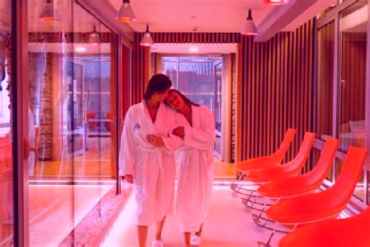 Ivy, 33 — Escort in Chevremont, France