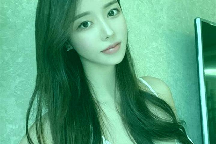 Ivy, 33 — Escort in Daliuhao, China