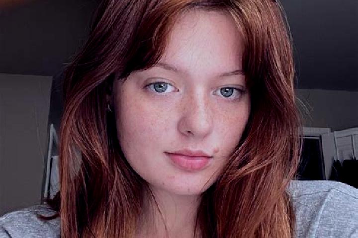 Ivy, 34, a auburn grey-eyed european companion based in Newton. Offering Overnight, Couples, Roleplay, A-Level, Erotic Massage. Available for incall and outc...