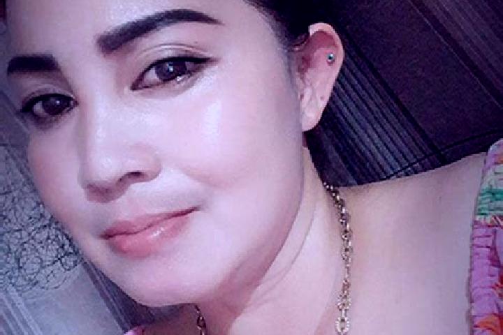 Ivy, 34 — Escort in Bojongmanik Girang, Indonesia
