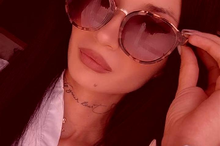 Ivy, 34 — Escort in Cosoveni, Romania