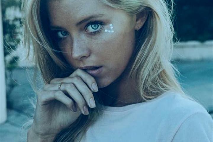 Ivy, 35, a blonde blue-eyed ebony companion based in Sorel-Moussel. Offering A-Level, OWO, Prostate Massage. Available for incall and outcall, day and evenin...