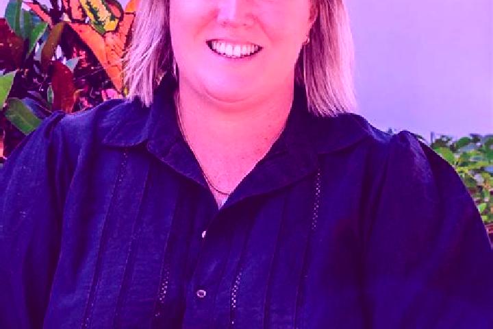 Ivy, 35 — Escort in Isaacs, Australia