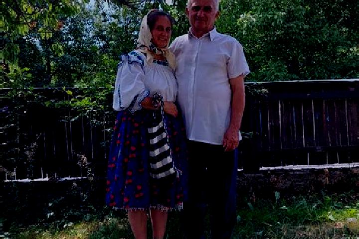 Ivy, 35 — Escort in Repedea, Romania
