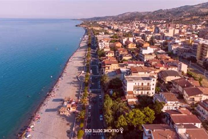 Ivy, 35 — Escort in Trebisacce, Italy