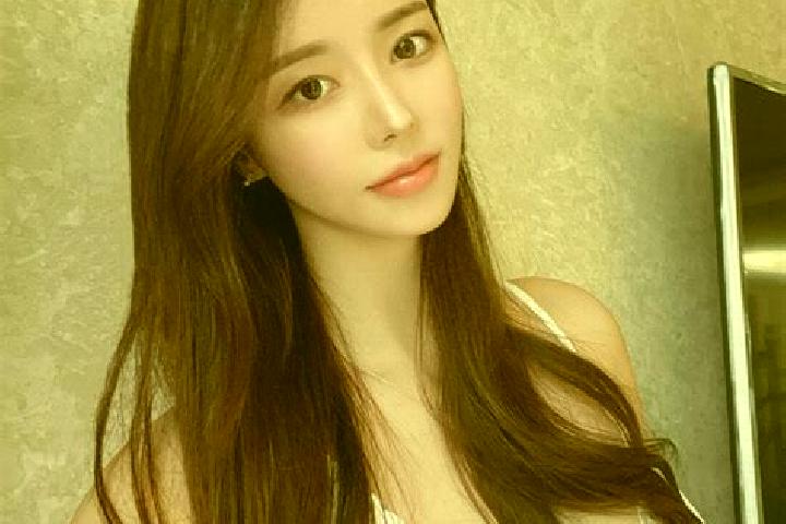 Ivy, 35 — Escort in Xiaobianhe, China