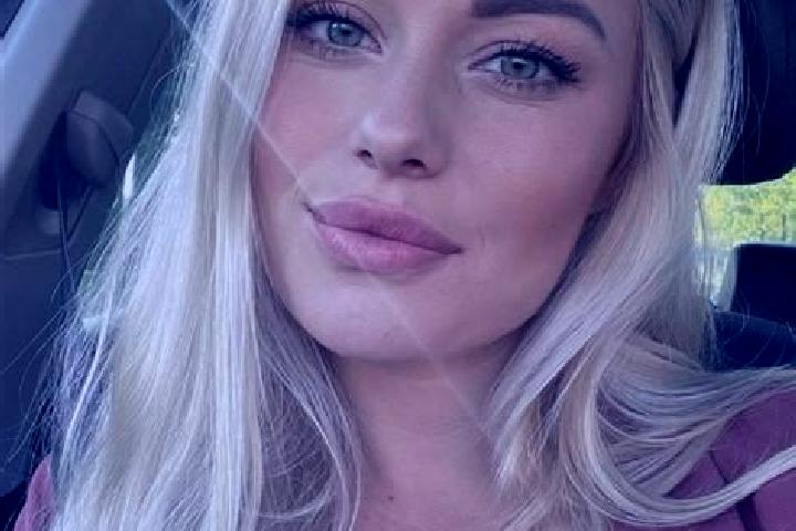 Ivy, 36, a blonde hazel-eyed middle eastern companion based in Caronno Varesino. Offering Prostate Massage, Girlfriend Experience, A-Level, Domination. Avail...