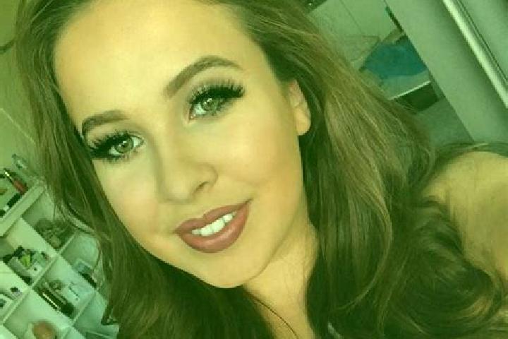 Ivy, 36, a brunette grey-eyed caucasian companion based in Bochingen. Offering Striptease, 69, Massage. Available for incall and outcall, overnight bookings ...