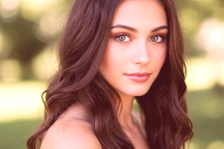 Ivy, 36, a brunette hazel-eyed latina companion based in Sawirara. Offering Overnight, OWO. Available for incall and outcall, day and evening dates.