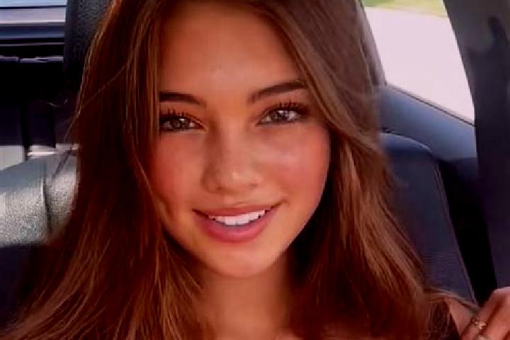 Ivy, 36, a dark blonde brown-eyed middle eastern companion based in Johnston Square. Offering Domination, Erotic Massage, Girlfriend Experience, Dinner Date,...