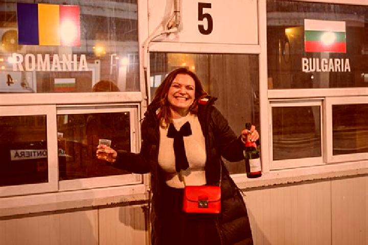Ivy, 36 — Escort in Magiresti, Romania
