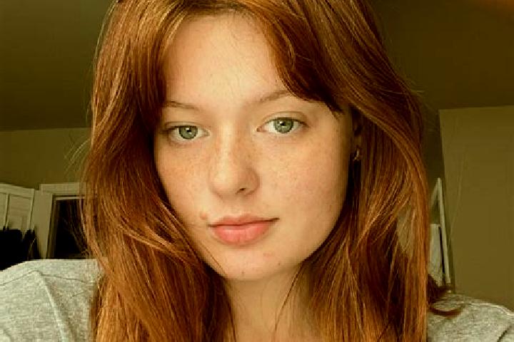 Ivy, 37, a chestnut grey-eyed caucasian companion based in Deusen. Offering OWO, Erotic Massage, CIM. Available for incall and outcall, day and evening dates.