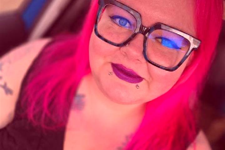 Ivy, 37 — Escort in Earle, United States