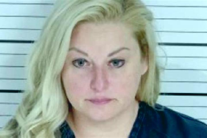 Ivy, 37 — Escort in Whitesburg, United States