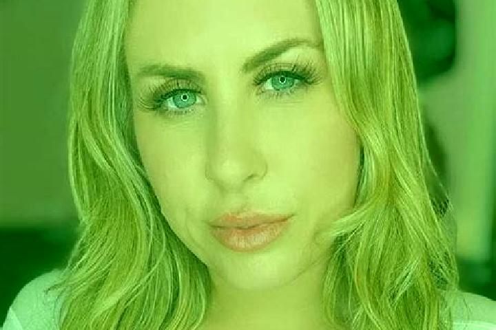 Ivy, 37 — Escort in Worth, United States