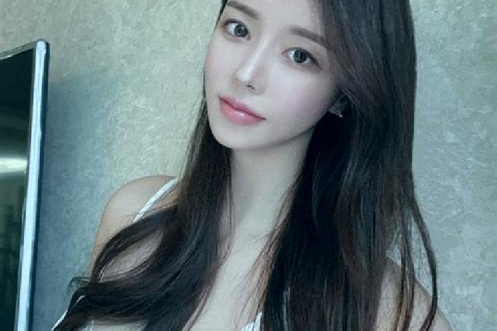 Ivy, 37 — Escort in Yaoxu, China