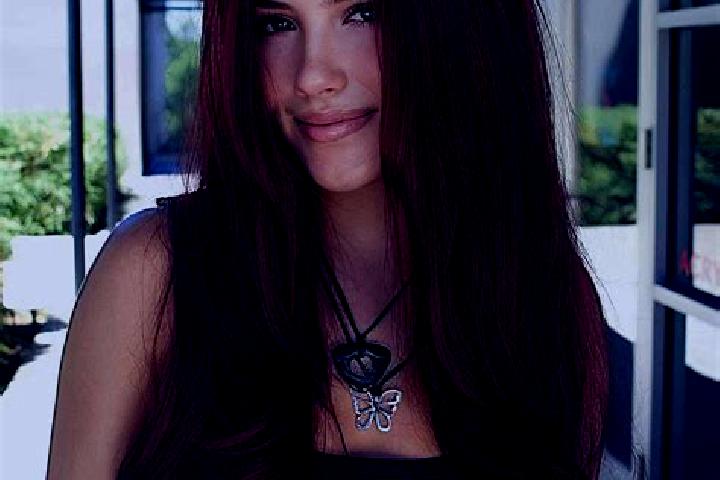 Ivy, 38, a auburn dark-eyed mixed companion based in Korbussen. Offering A-Level, Travel Companion, Dinner Date. Available for incall and outcall, day and ev...