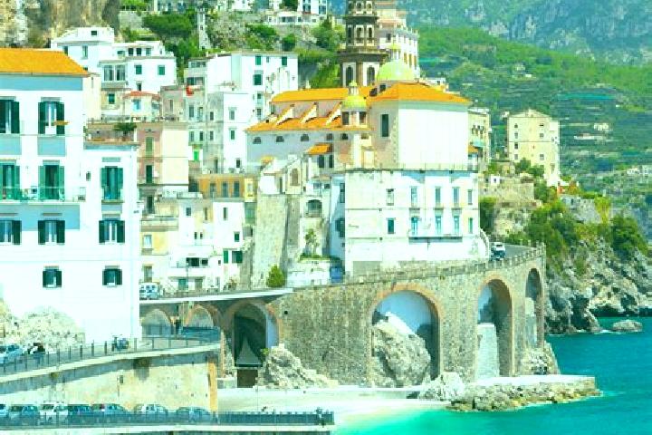 Ivy, 38 — Escort in Tornolo, Italy