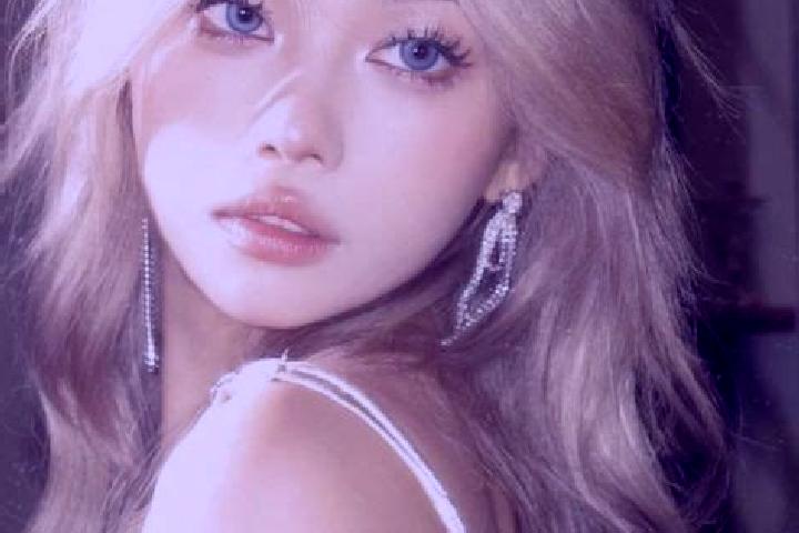 Ivy, 39, a blonde amber-eyed asian companion based in Tupeli. Offering Roleplay, Tantra, OWO, 69, A-Level. Available for incall and outcall, overnight bookin...