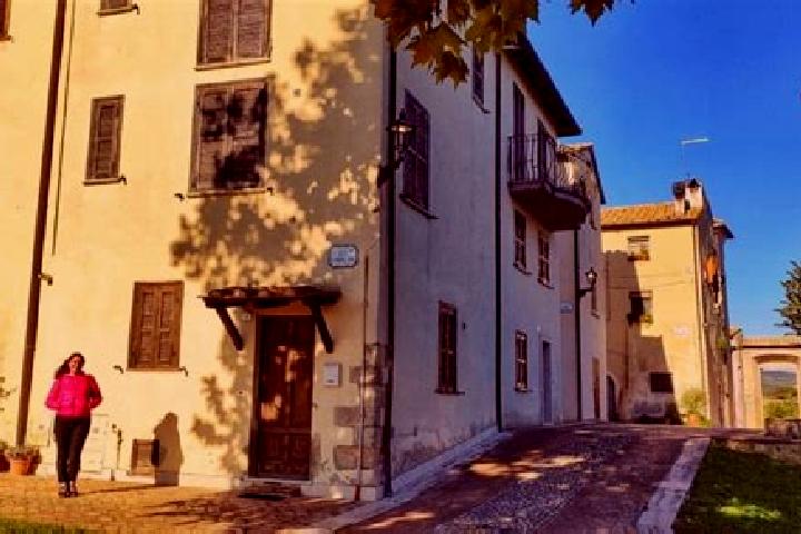 Ivy, 39 — Escort in Attigliano, Italy