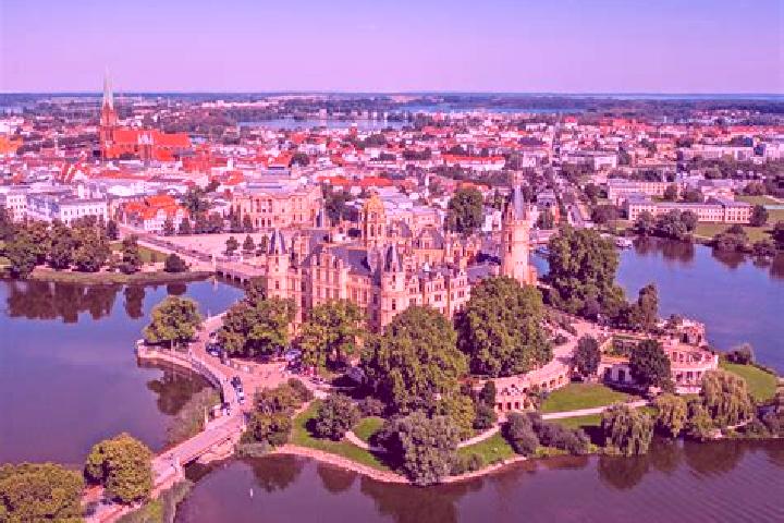 Ivy, 39 — Escort in Boizenburg, Germany