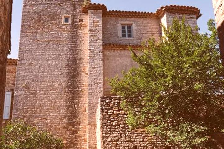 Ivy, 39 — Escort in Massillargues-Attuech, France