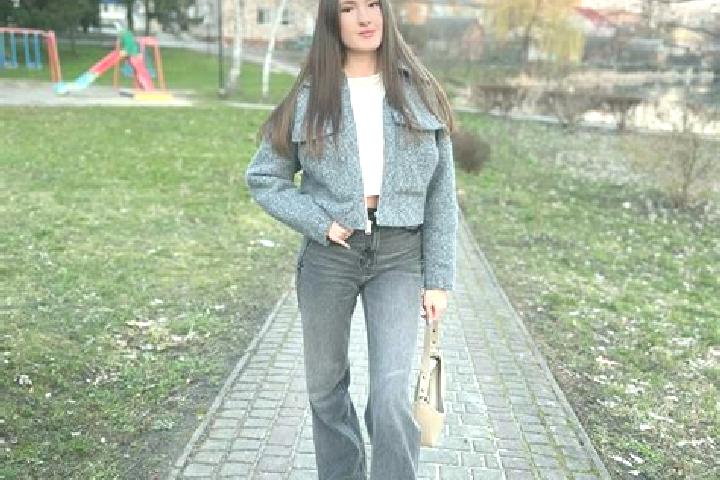 Ivy, 39 — Escort in Rozhyshche, Ukraine