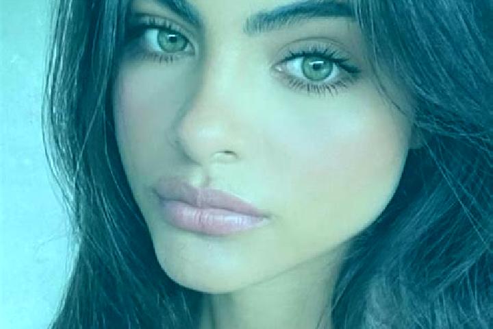Jade, 20, a auburn grey-eyed indian companion based in Sebetov. Offering Party Girl, Tantra, 69, Prostate Massage. Available for incall and outcall, day and ...