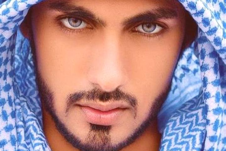 Jade, 20, a red blue-eyed middle eastern companion based in Seredeyskiy. Offering Couples, Duos, GFE, Dinner Date, Roleplay. Available for incall and outcall...