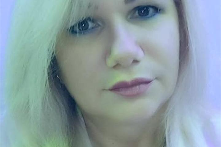 Jade, 20 — Escort in Bucsa, Hungary