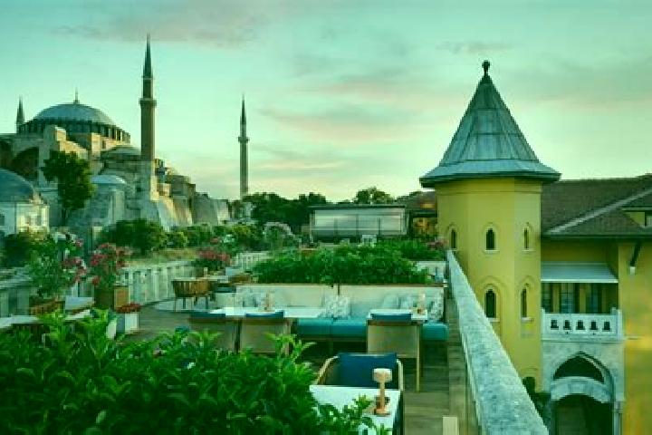 Jade, 20 — Escort in Sultanahmet, Turkey