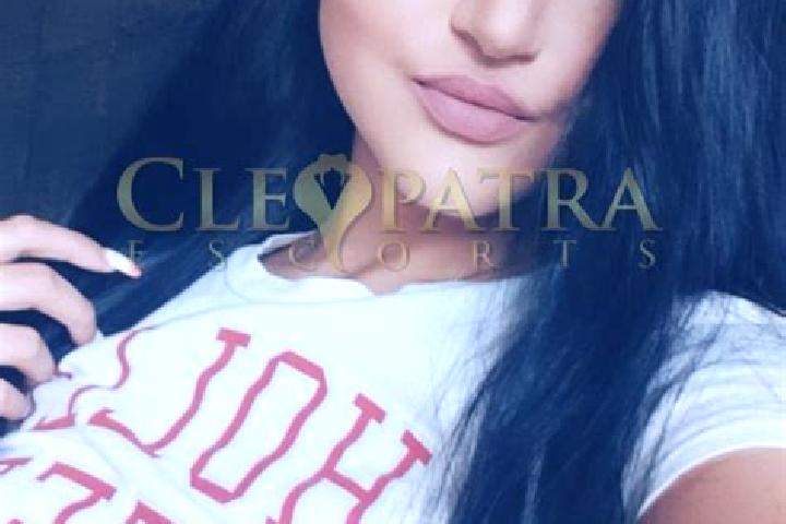Jade, 21, a black grey-eyed latina companion based in Greektown. Offering Tantra, Dinner Date, OWO, Prostate Massage. Available for incall and outcall, overn...